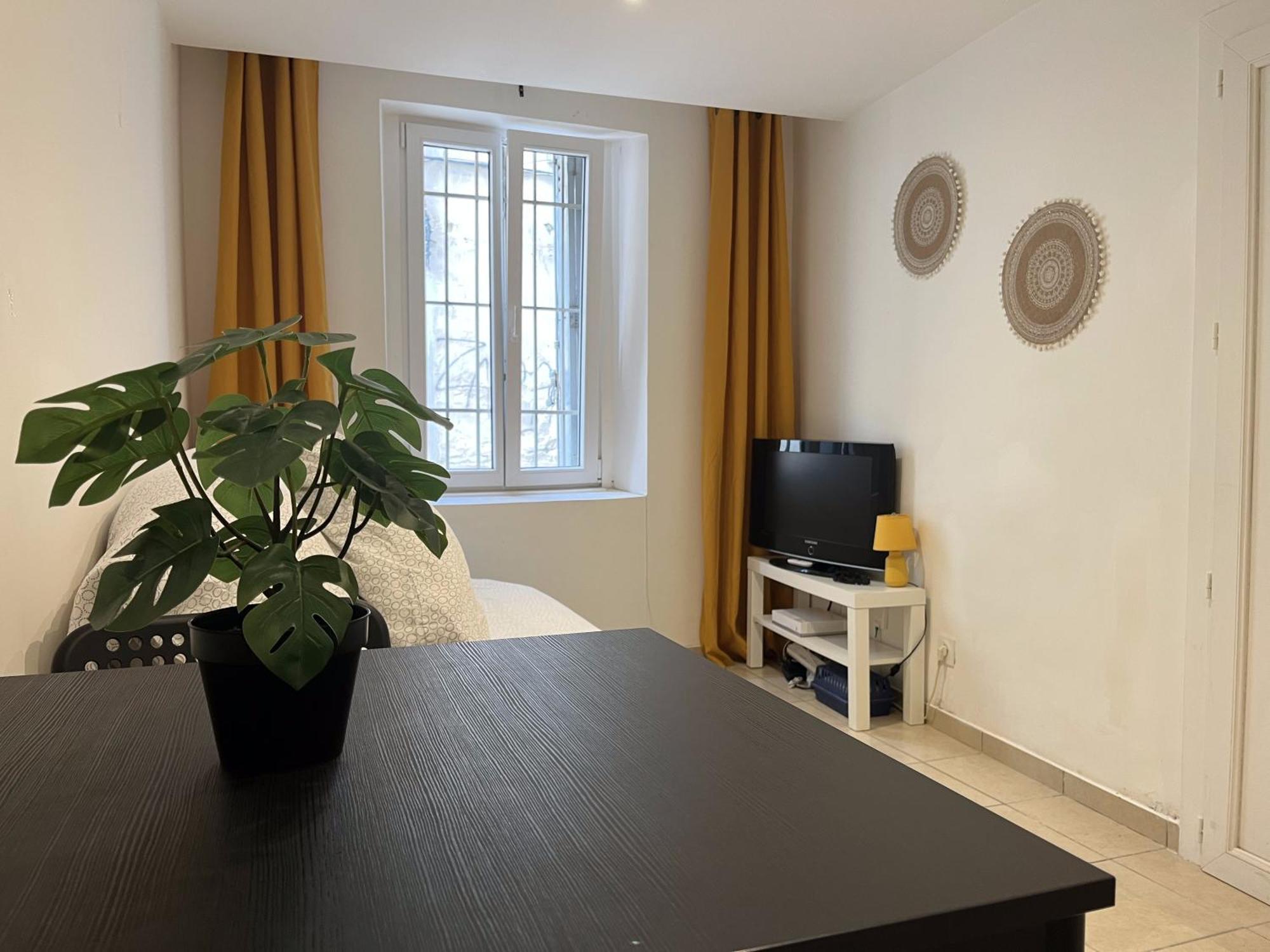 Studio Equipe Confort Proche De Toutes Commodites ลาแซน-ซูร์-แมร์ ภายนอก รูปภาพ